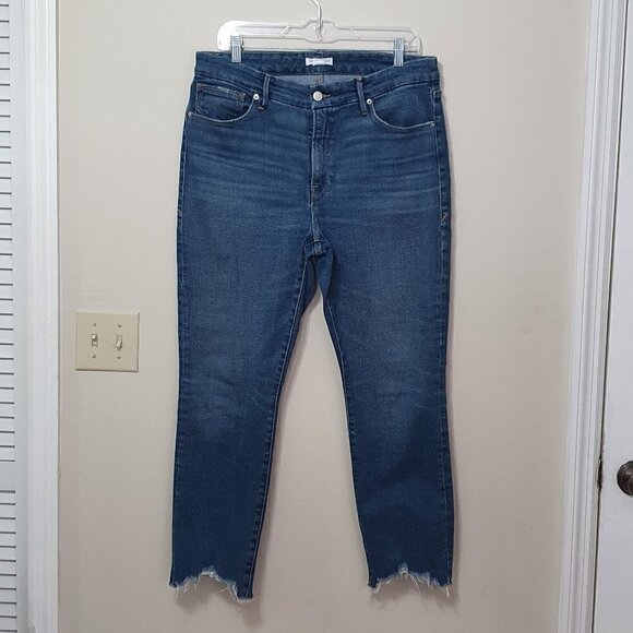 Good American Cigarette Jeans - Picture 3 of 10